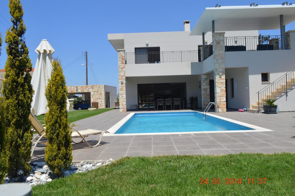 Villa Angela Dhrousha Exterior foto